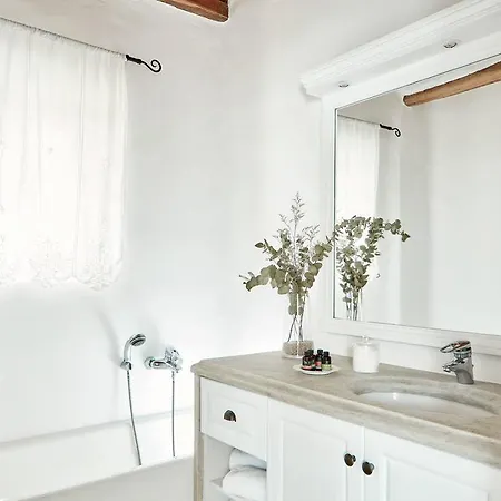 Dolce Vita Mykonos Agrari (Mykonos)